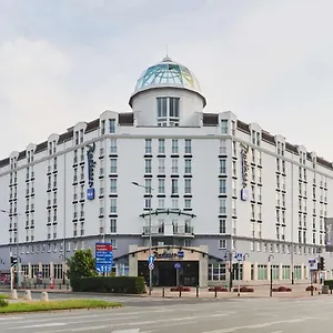 Radisson Blu Sobieski מלון ורשה